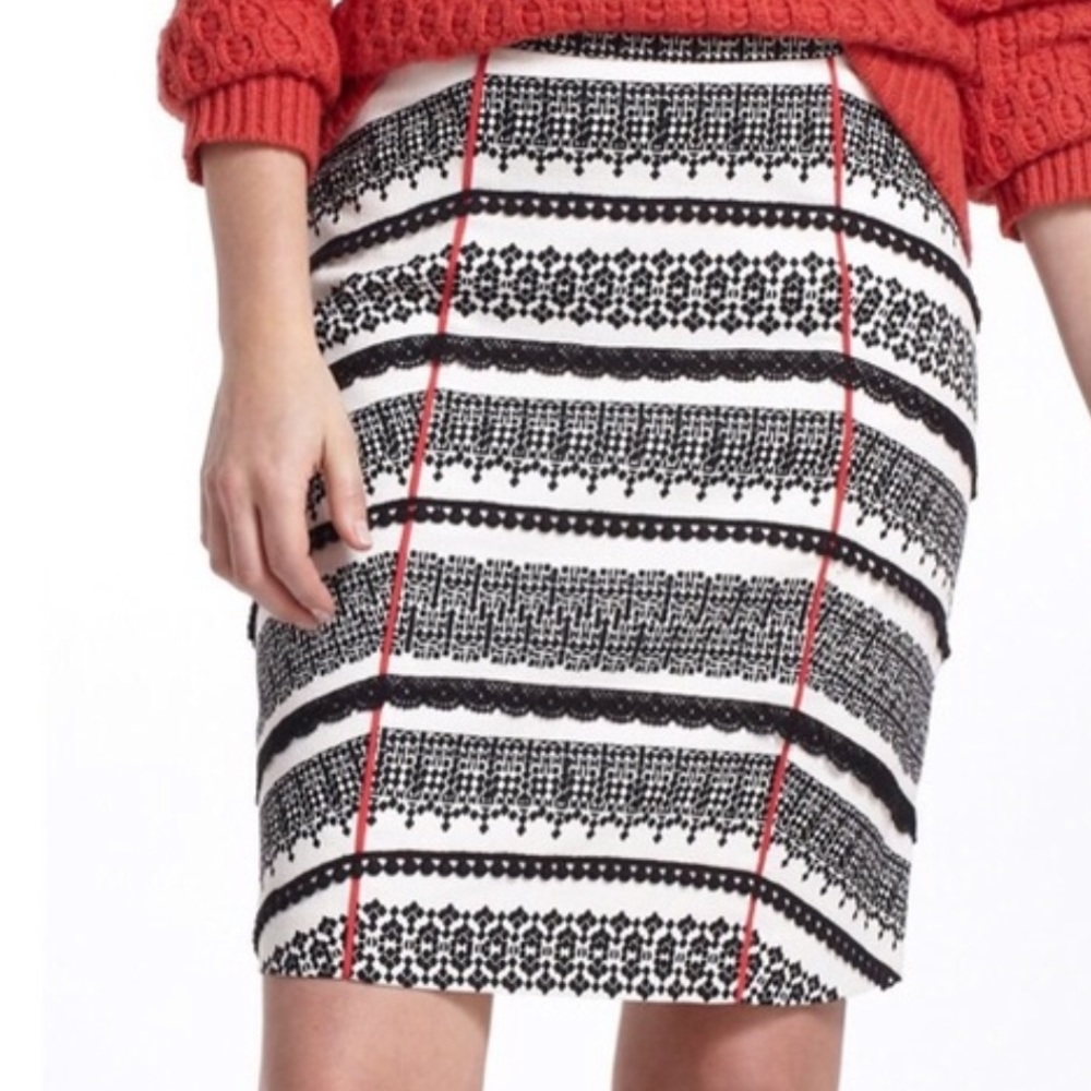 Anthropologie Tabitha Cotton Piped lace trim skirt